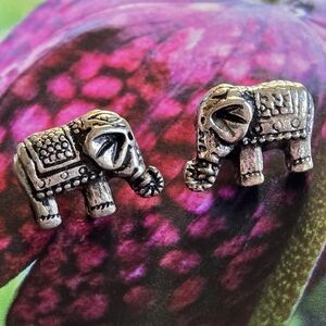 Elephant earrings silver tone stud jewelry pachyderm stud